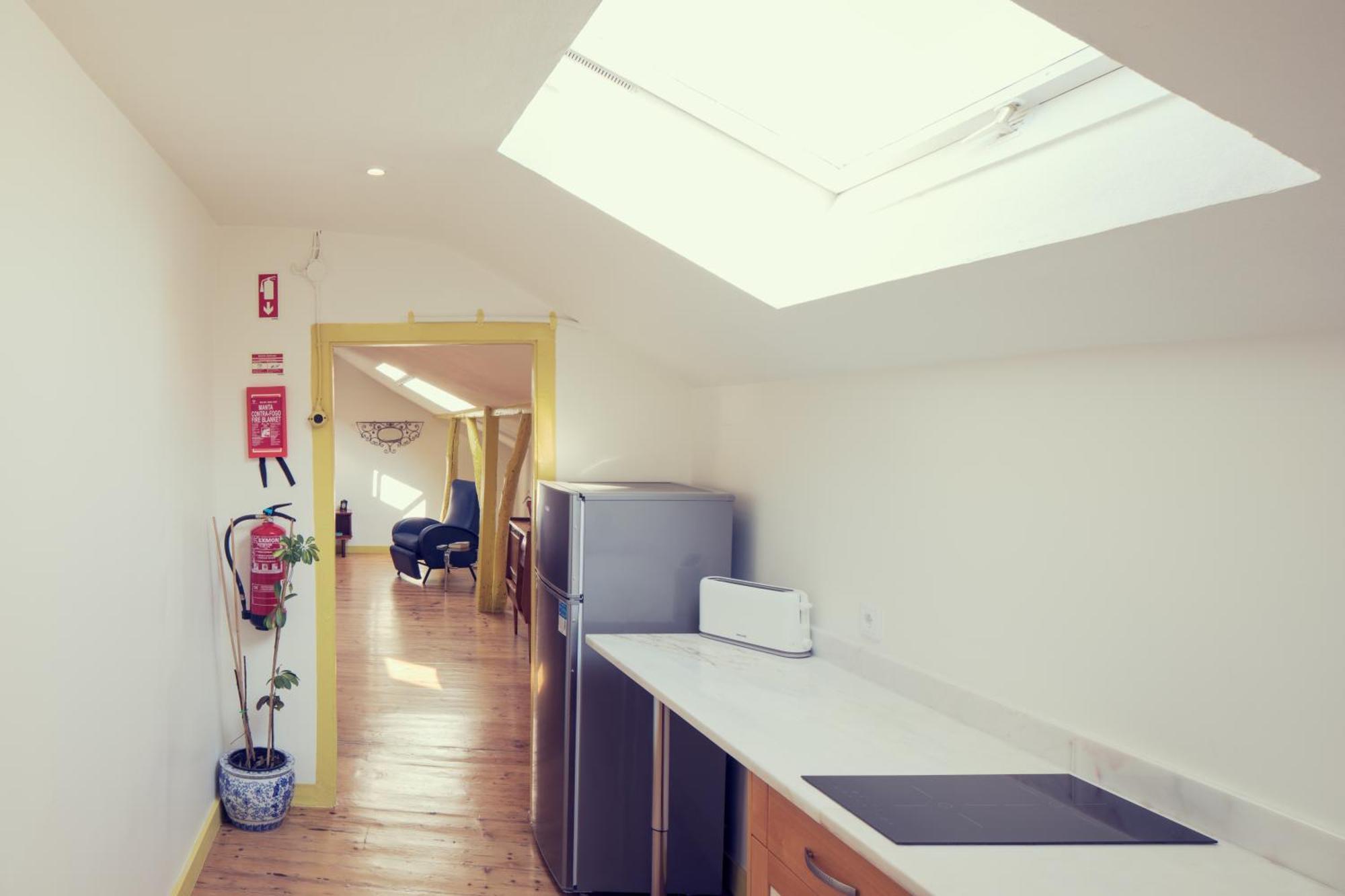 Lisbon Calling Rooms & Studio Exteriör bild